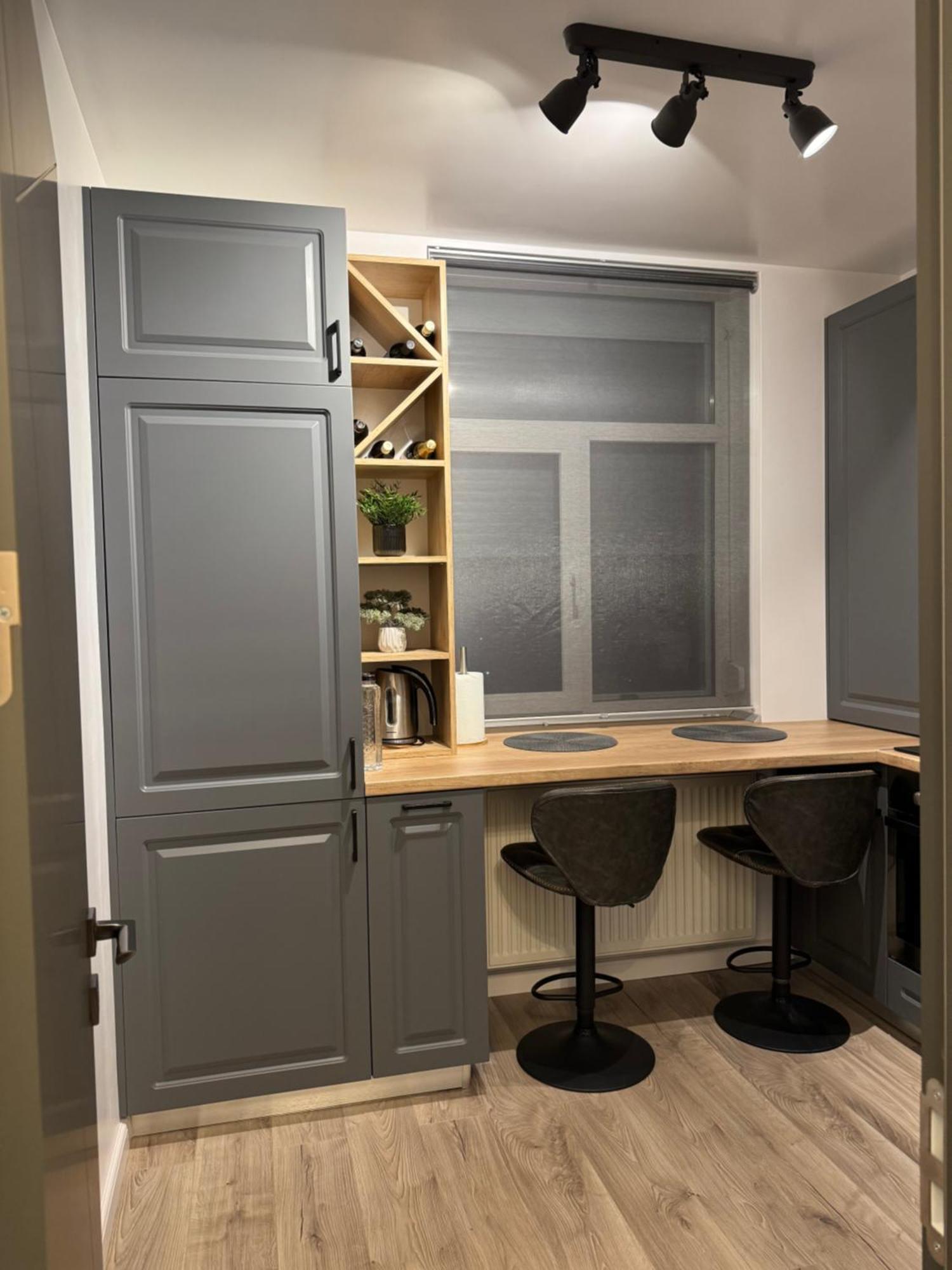 Illy Home Ramnicu Valcea Exterior photo